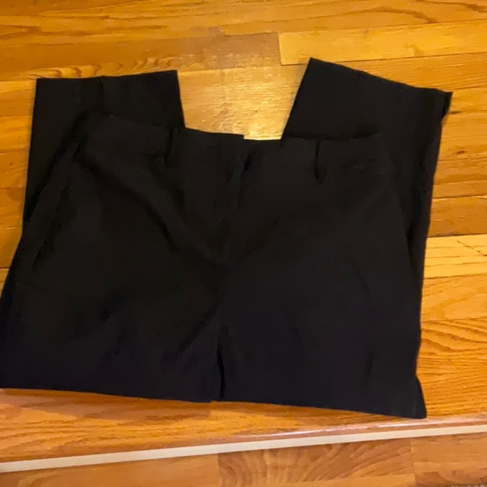 Woman’s Black Capris - Slim Capri - Size 14 - Picture 7 of 7
